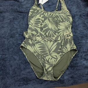 Lands end Green Leaf Print One Piece Swimsuit  XL Brand New